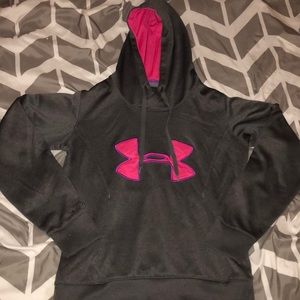 cute gray and pink underarmour hoodie!
